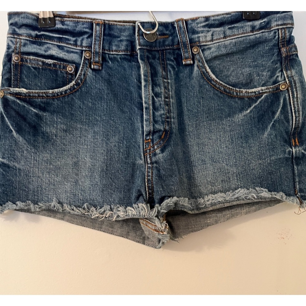 Free People frayed hem distressed button fly shorts size 26